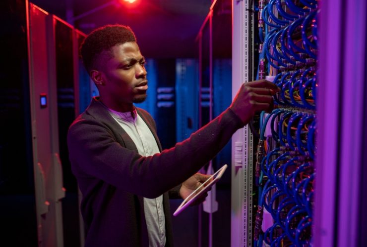 Offre d’Emploi – Techniciens IT, Analyst et Correspondant Sécurité